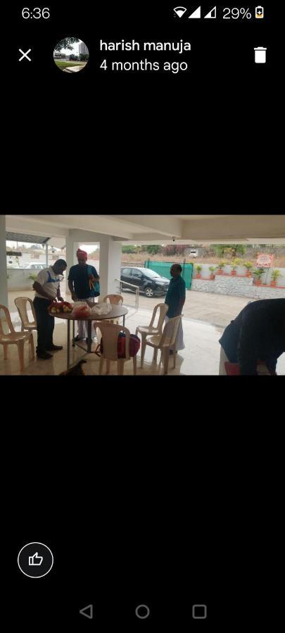Pune Airport Eon Barclays Kharadi Luxe15 Suites Work Desks Exterior foto
